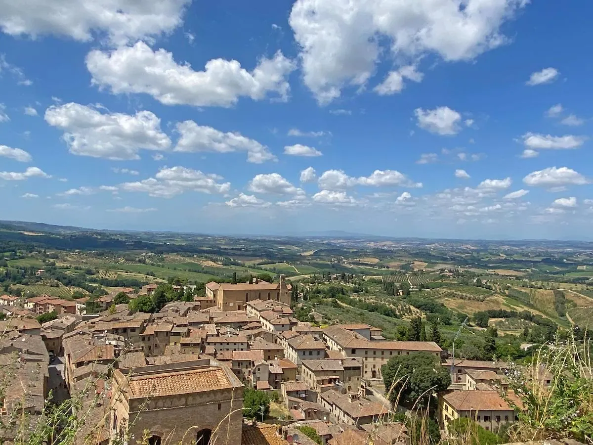 Twin Tower - Unica Al Mondo - Unique In The World San Gimignano Italy